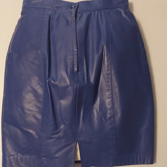 Genuine Leather mini skirt - Picture 4 of 11